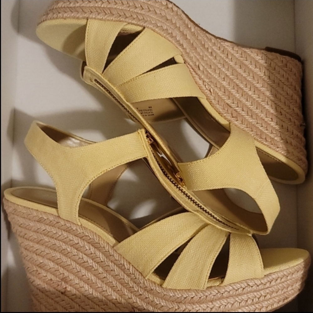Michael Kors Buttercup Wedges